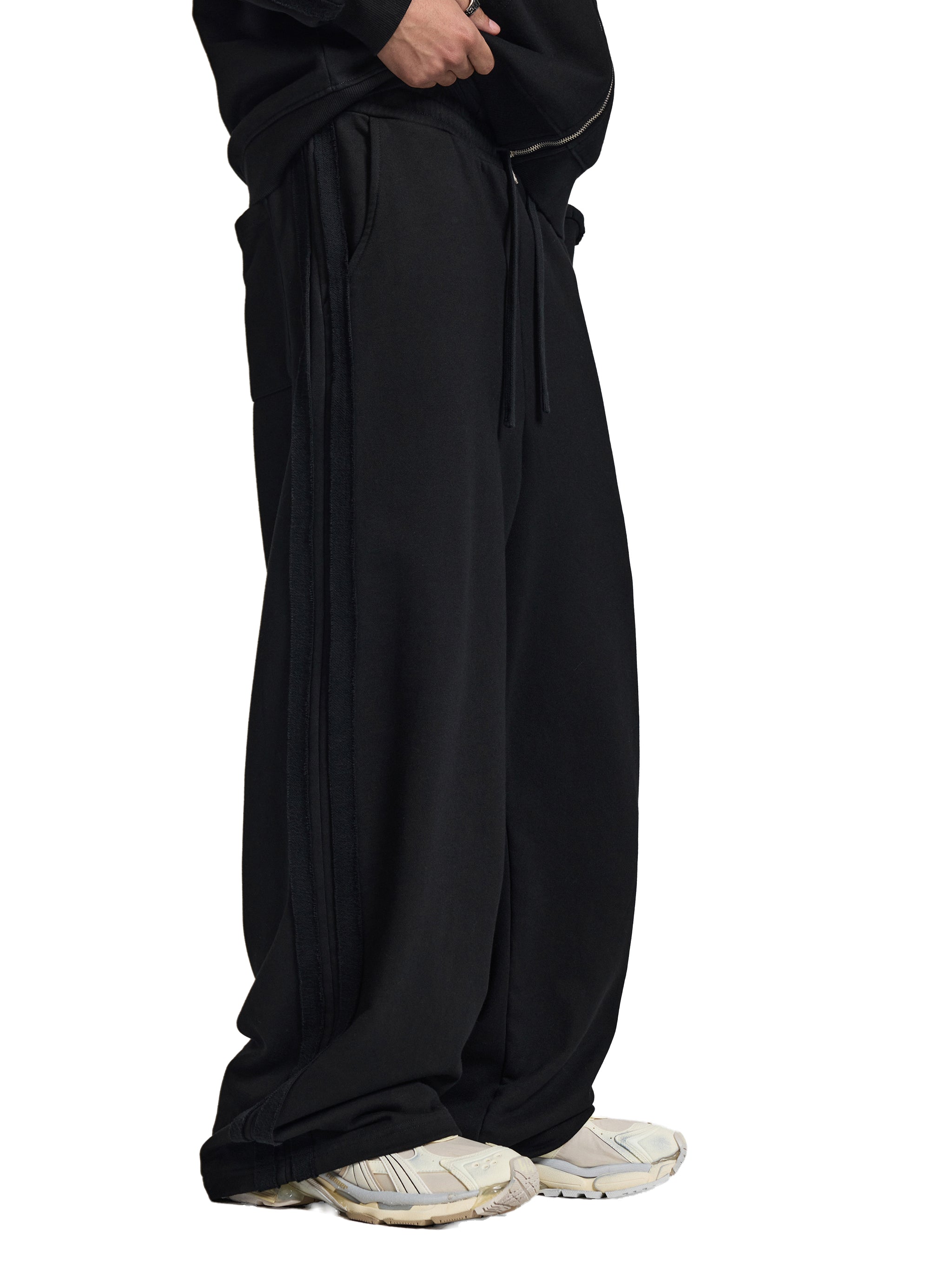 Contrast Tape Straight-Leg Sweatpants