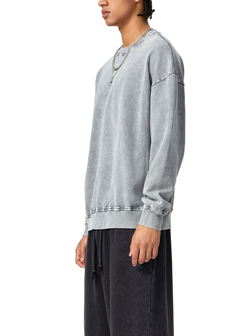 Snow Washed Oversized Sweatshirt
